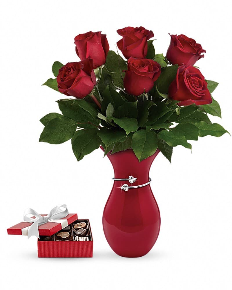 Gift From The Heart Bouquet with chocolates Bouquet