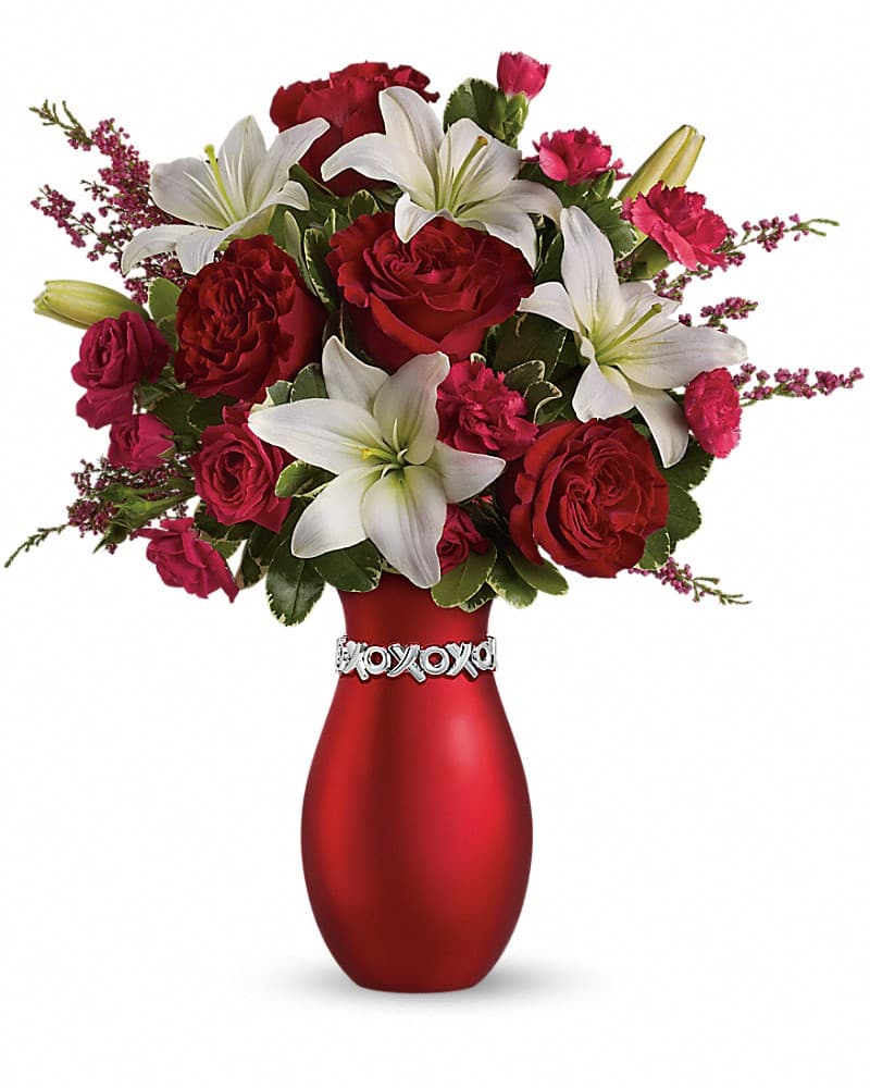 Teleflora's Xoxo Bouquet With Red Roses
