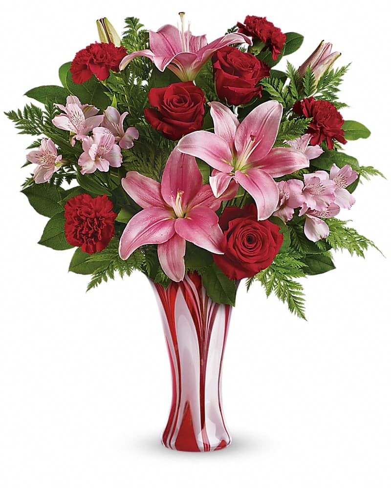 Teleflora's Rose Nouveau Bouquet