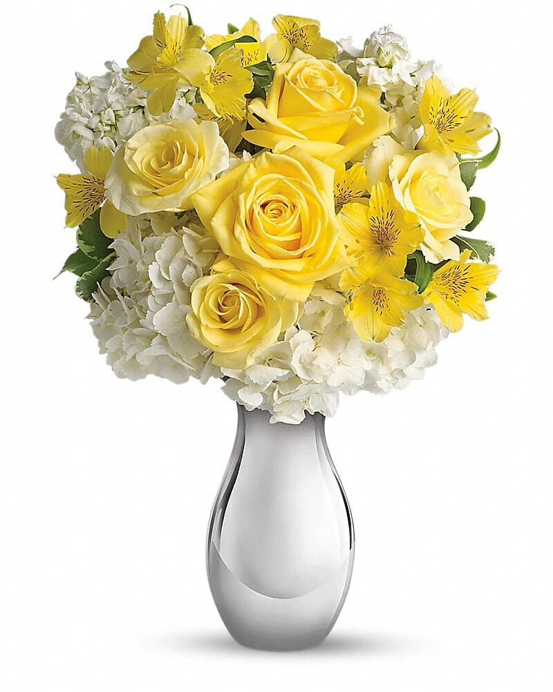 Teleflora's So Pretty Bouquet