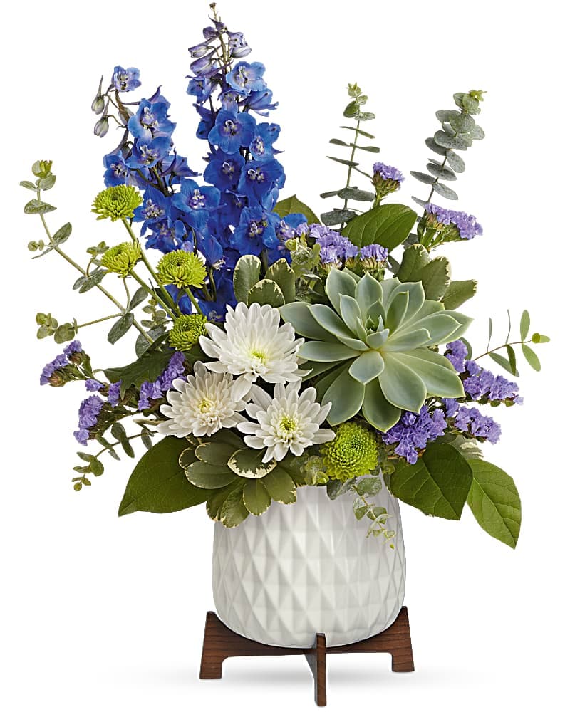 Teleflora's Mod Magnifique Bouquet
